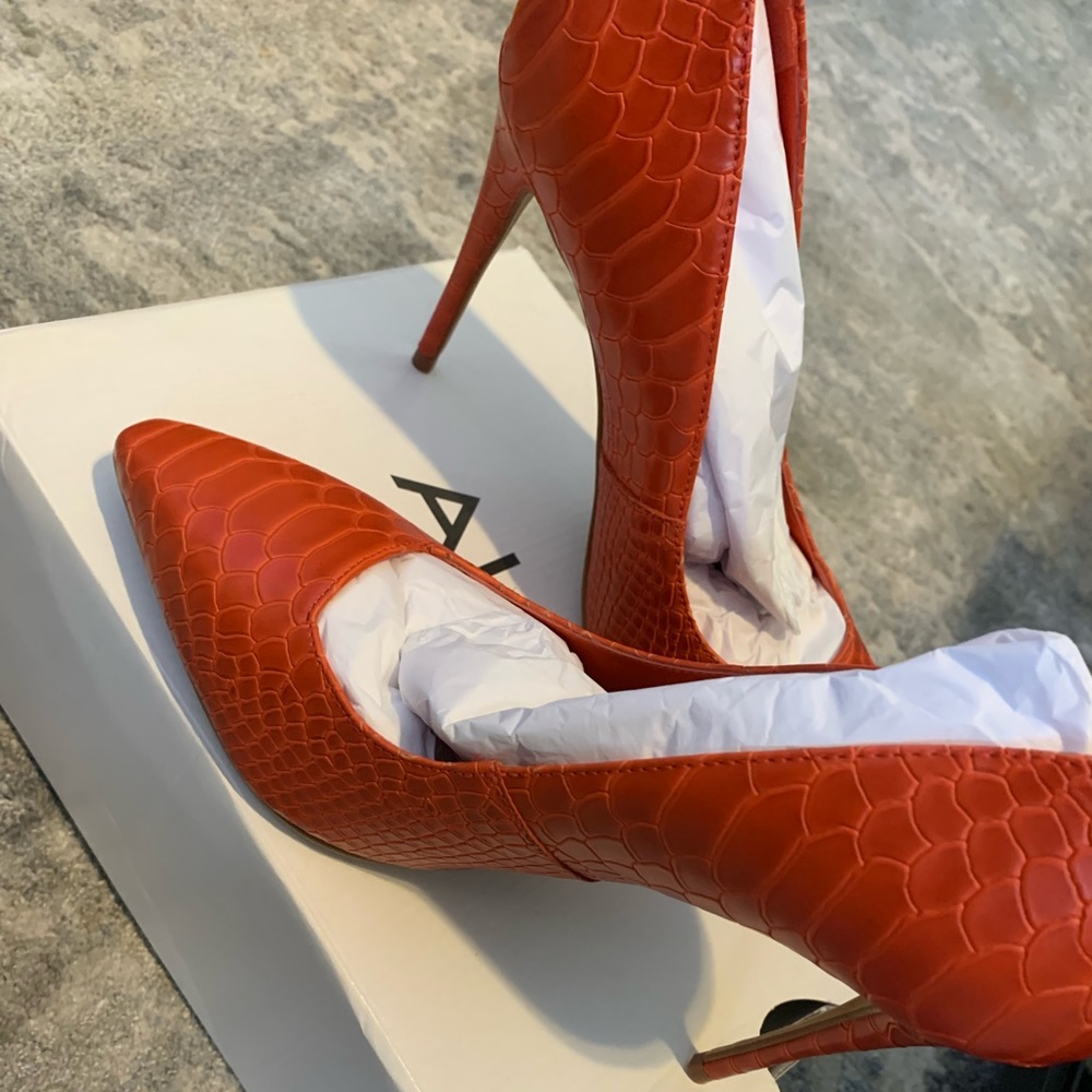 Aldo Shoes, Burnt Orange Womens Pumps